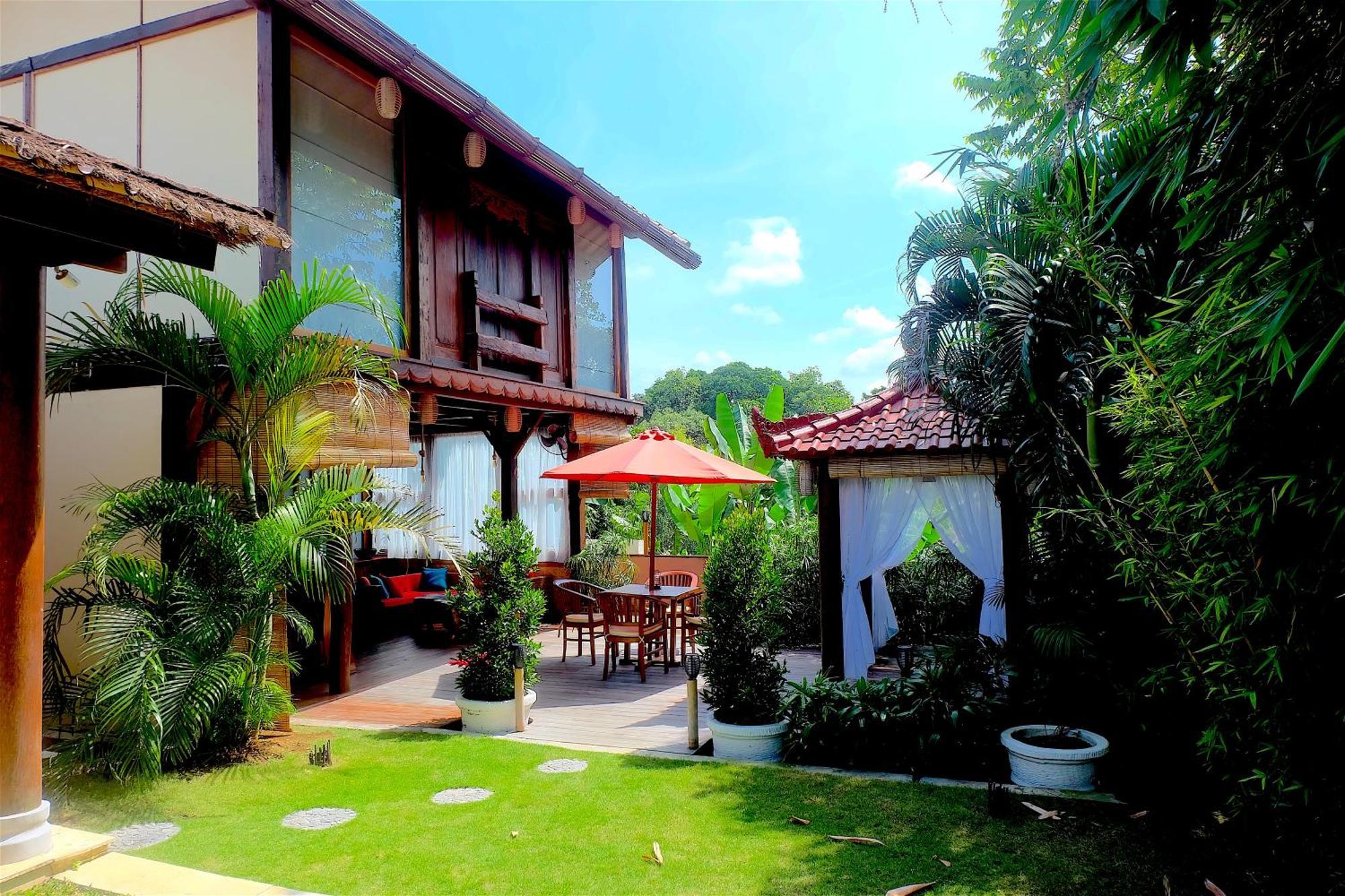 Villa Pilou Boutique Hotel Танаг-Лот Екстер'єр фото